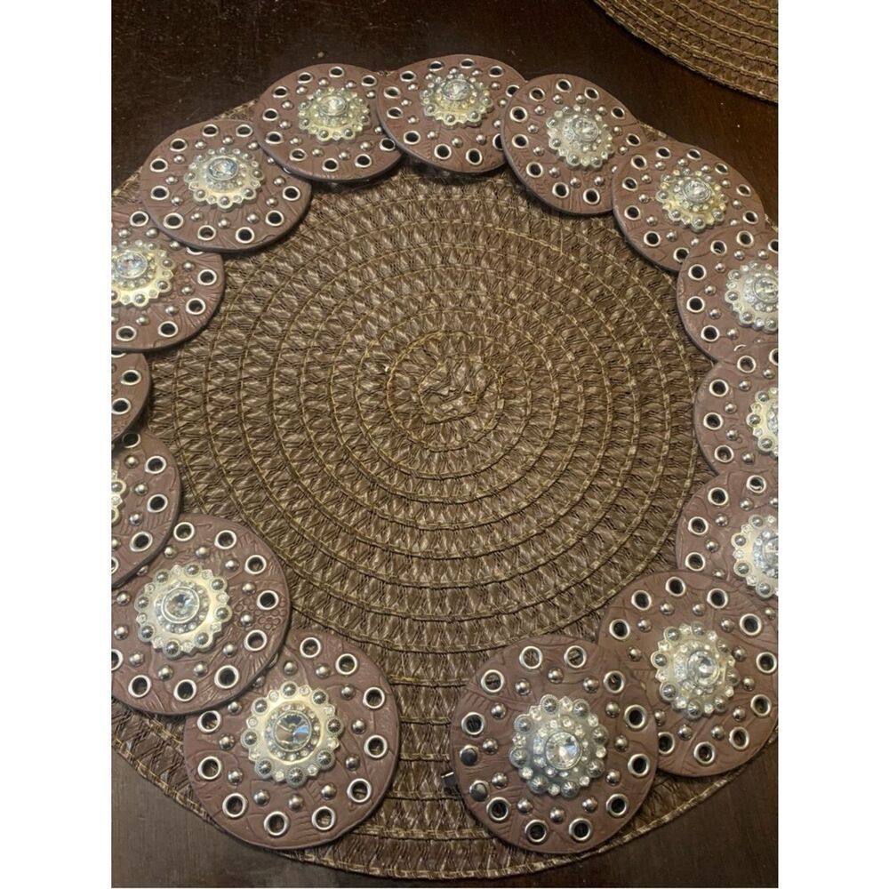 Nocona Women’s Brown Crystal-Embellished Medium Belt